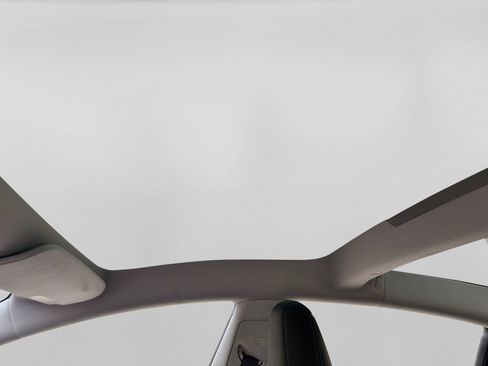 Used 2025 Tesla Model 3 Long Range RWD image 13