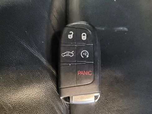 Used 2019 Jeep Grand Cherokee Limited RWD image 32