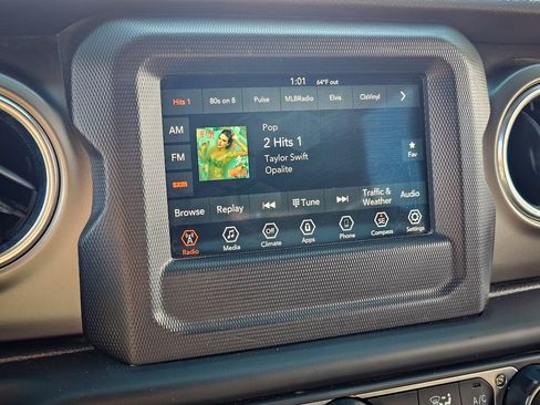 Used 2018 Jeep Wrangler Unlimited Rubicon w/ LED Lighting Group image 20