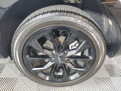 Used 2023 Kia Sorento SX AWD/4WD image 12