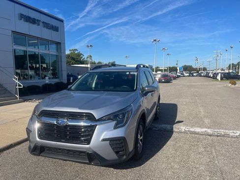 Used 2025 Subaru Ascent Premium AWD/4WD image 7