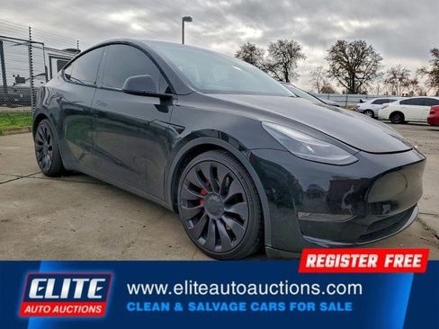 Used 2021 Tesla Model Y Performance image 8