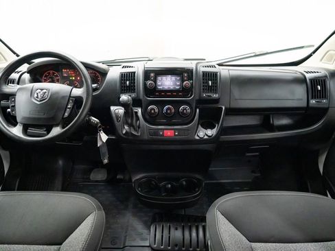 Used 2019 RAM ProMaster 2500 FWD image 11