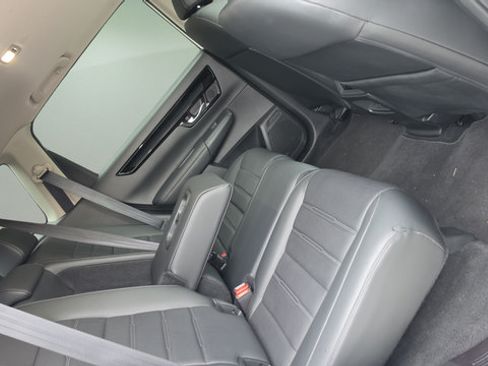 Used 2024 Honda CR-V EX-L image 40