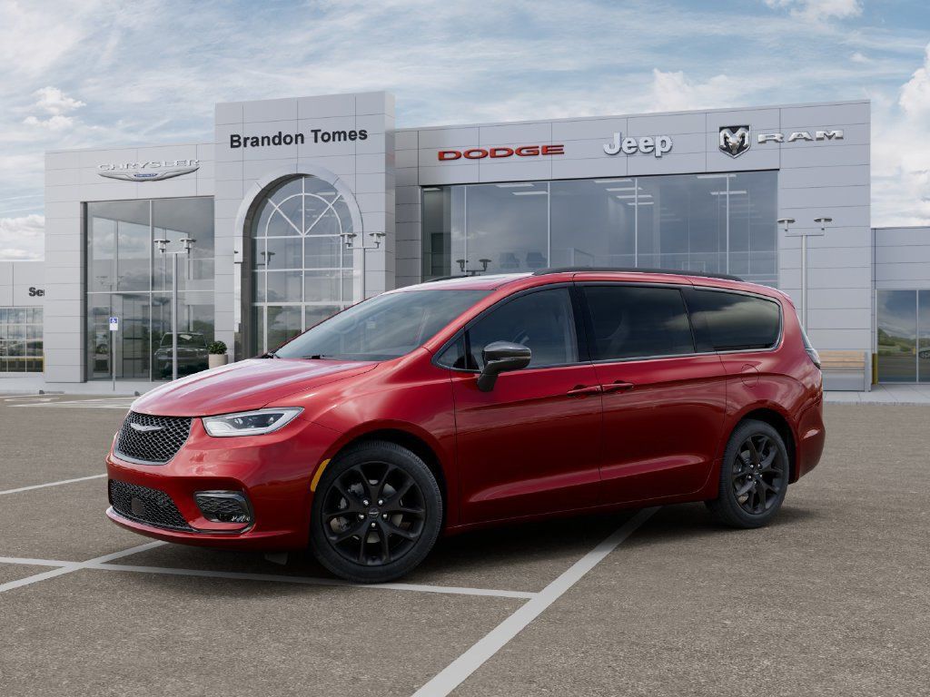 New 2026 Chrysler Pacifica Select w/ S Appearance Package FWD image 2
