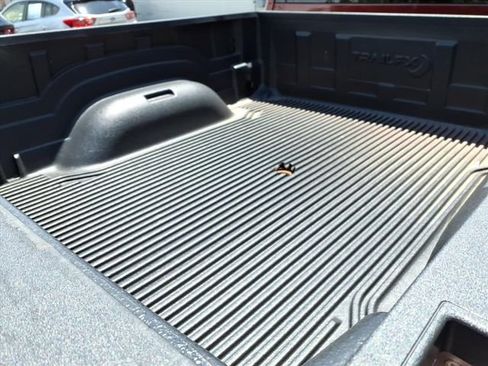 Used 2024 RAM 3500 Big Horn w/ Snow Chief Group AWD/4WD image 8