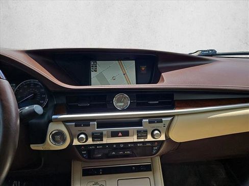 Used 2018 Lexus ES 350 w/ Navigation System Package FWD image 15
