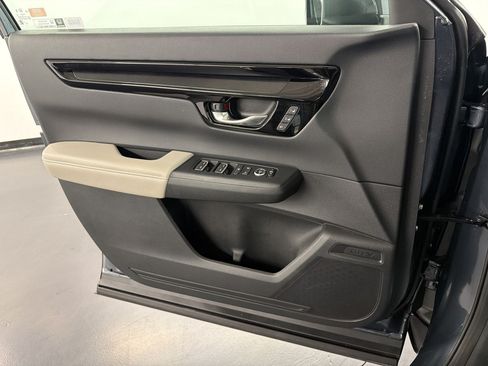 Certified 2025 Honda CR-V EX-L image 22