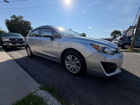 Used 2016 Subaru Impreza 2.0i Premium AWD/4WD image 2
