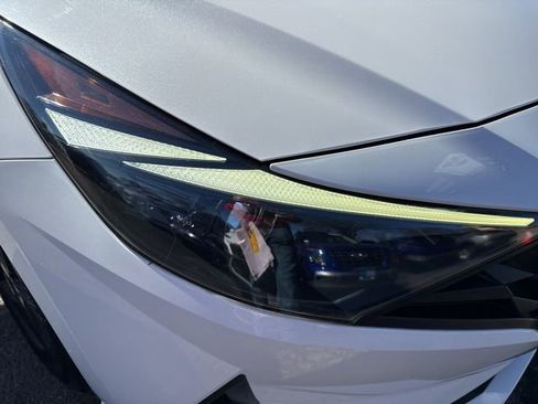 Used 2022 Hyundai Elantra SEL w/ Convenience Package image 30