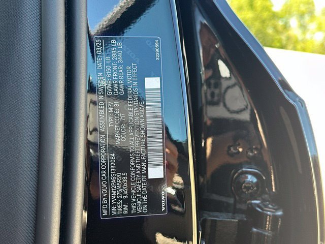 Certified 2025 Volvo XC90 B5 Core AWD/4WD image 34