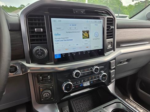 Used 2025 Ford F150 Lariat w/ Equipment Group 501A Mid AWD/4WD image 20