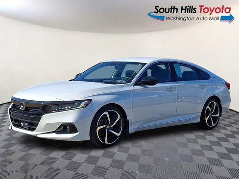 Used 2022 Honda Accord Sport image 3