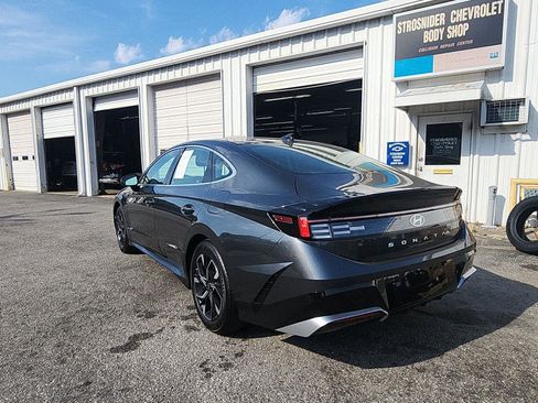 Used 2025 Hyundai Sonata SEL FWD image 3