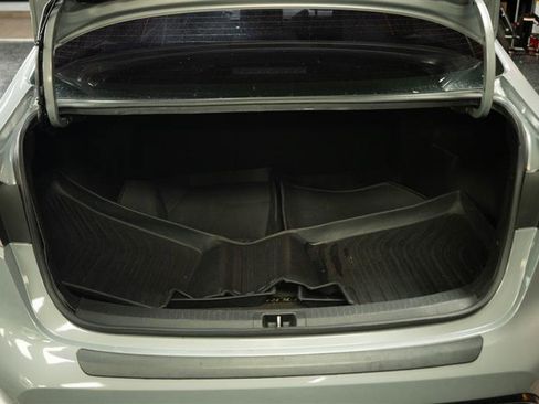 Used 2021 Toyota Corolla SE w/ Carpet Mat Package (TMS) FWD image 7