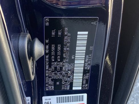 Used 2026 Toyota Sienna XSE FWD image 13