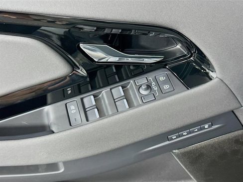 Used 2026 Land Rover Range Rover Evoque S image 20