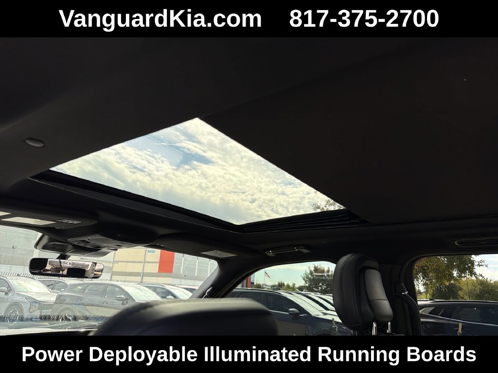 Used 2022 Lincoln Navigator 4WD image 19