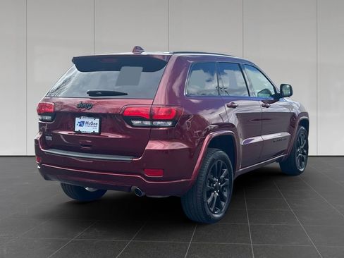 Used 2021 Jeep Grand Cherokee Laredo X AWD/4WD image 5