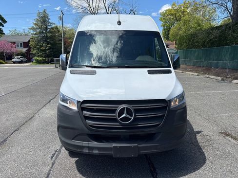 Used 2020 Mercedes-Benz Sprinter 2500 w/ Driver Convenience Package image 13