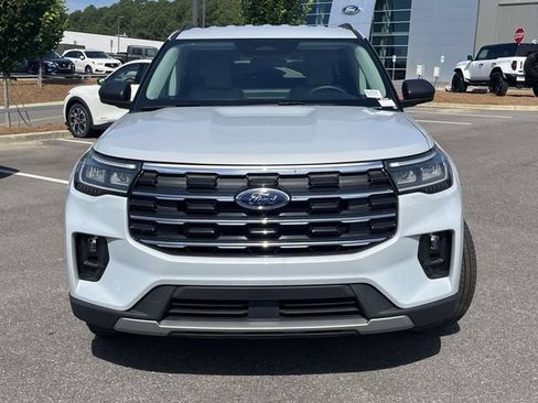New 2026 Ford Explorer Active w/ Active Comfort Package AWD/4WD image 5