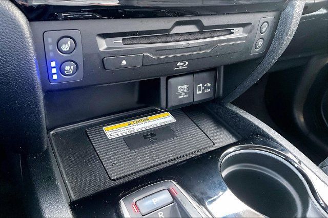 Used 2022 Honda Pilot Elite image 16