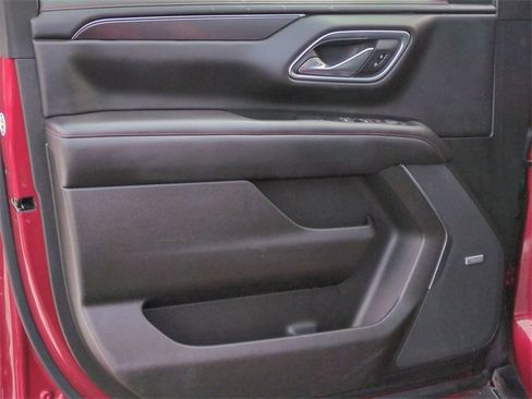 Certified 2021 Chevrolet Tahoe RST w/ Luxury Package image 23