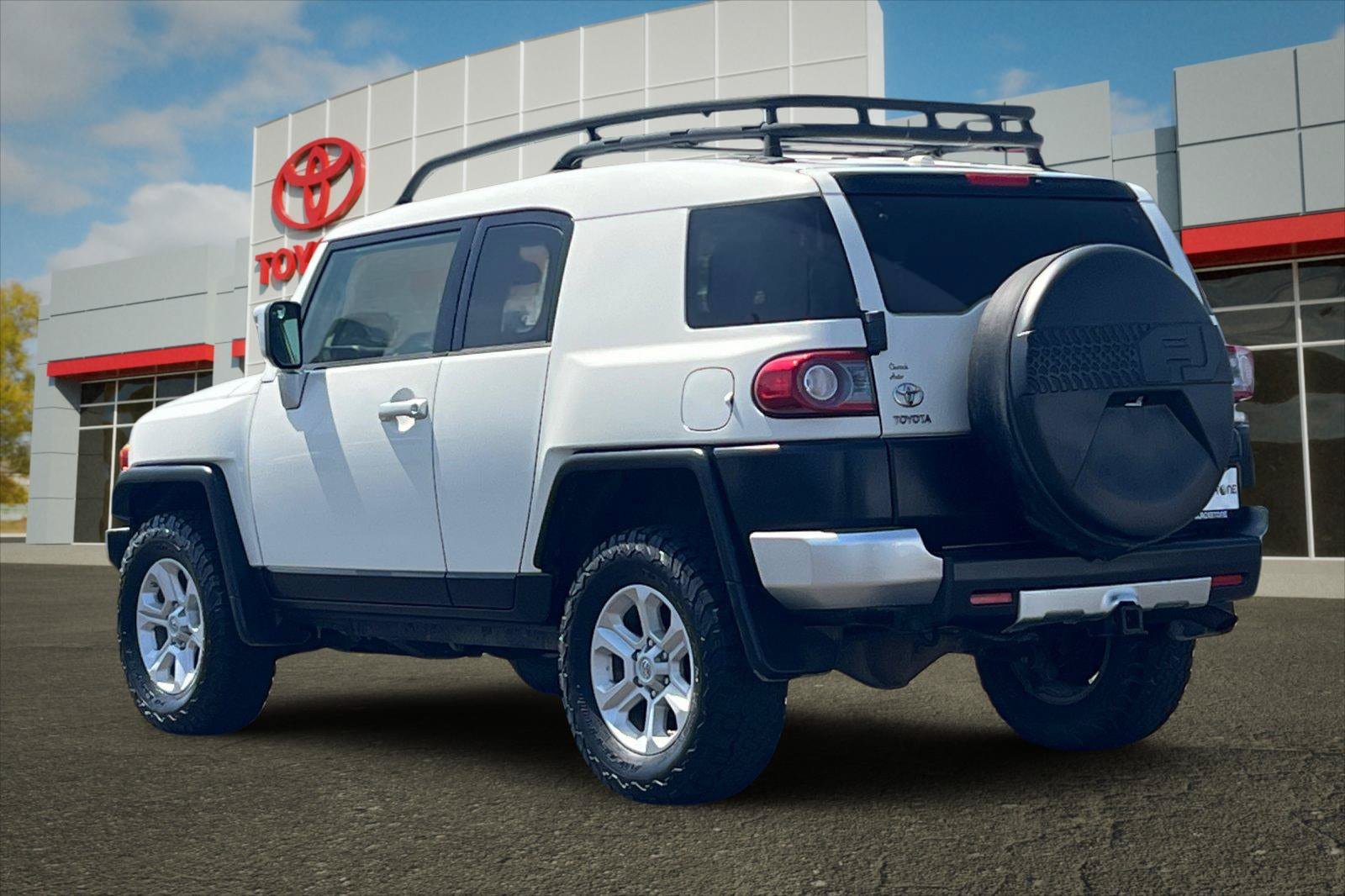 Used 2013 Toyota FJ Cruiser 4WD w/ Convenience Pkg image 5