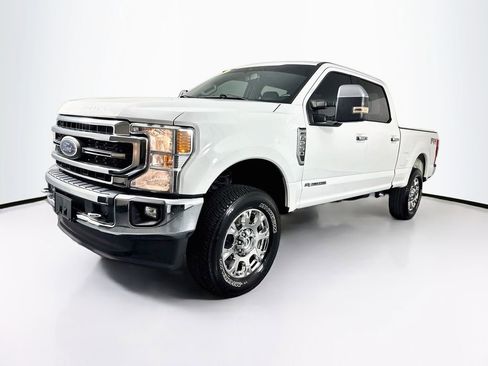 Used 2021 Ford F250 Lariat w/ Lariat Ultimate Package AWD/4WD image 3