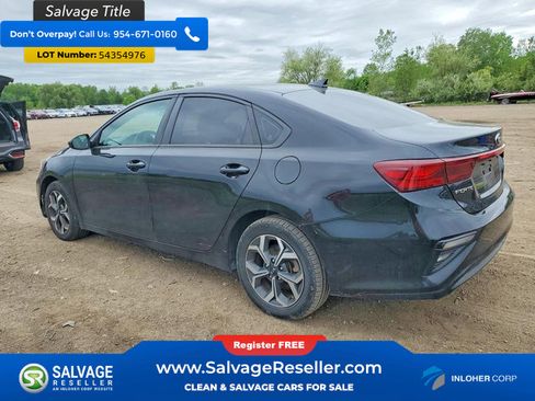 Used 2019 Kia Forte LXS FWD image 3