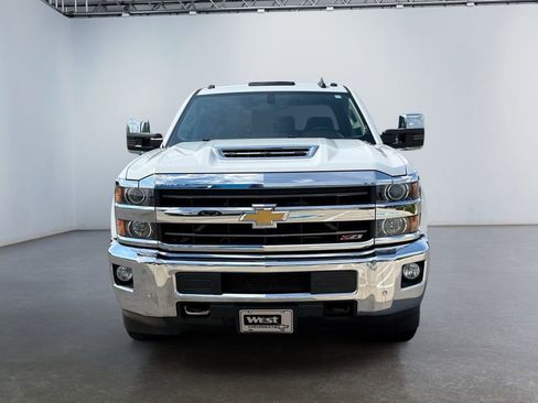 Used 2019 Chevrolet Silverado 2500 LTZ w/ Duramax Plus Package AWD/4WD image 8