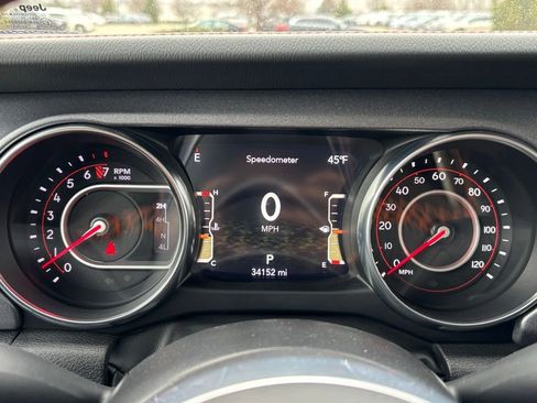 Used 2022 Jeep Gladiator Mojave w/ Cold Weather Group image 23