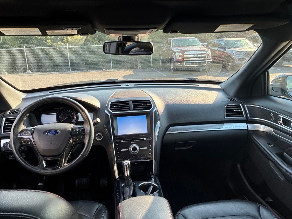 Used 2018 Ford Explorer Sport w/ Equipment Group 401A AWD/4WD image 6