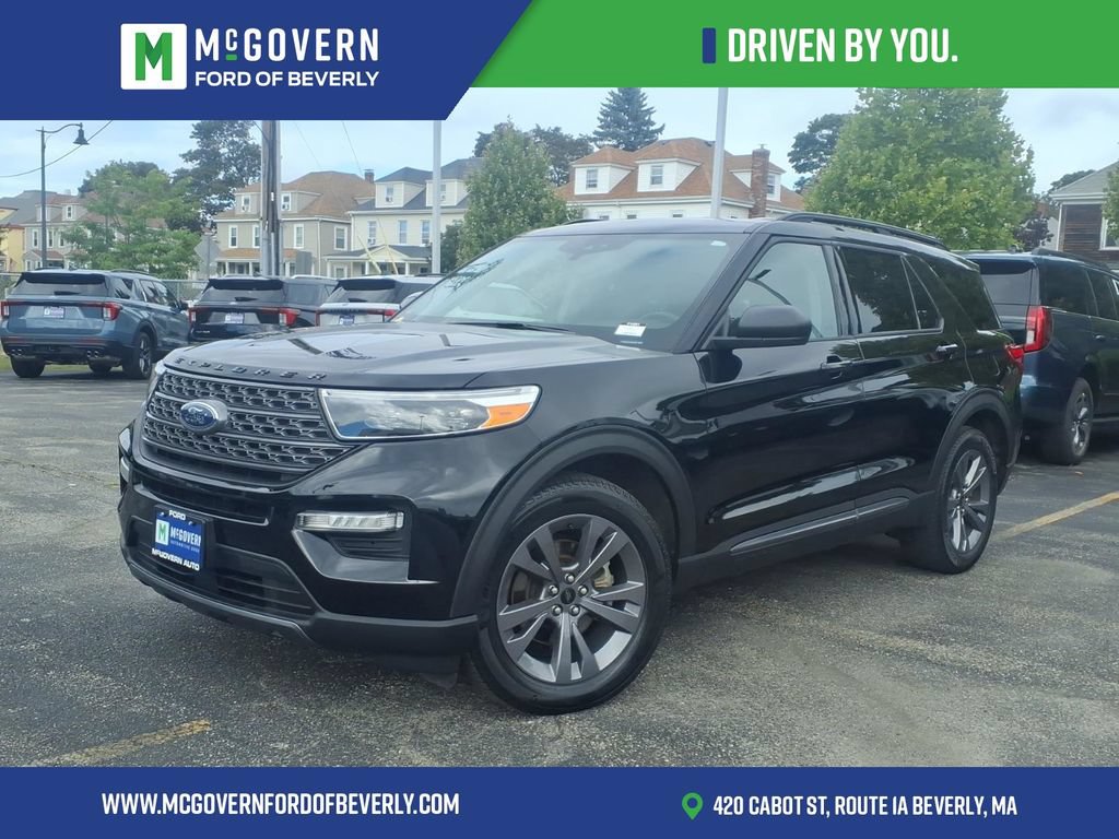 Used 2023 Ford Explorer XLT w/ Equipment Group 202A AWD/4WD image 1