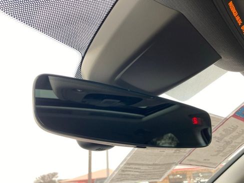 Used 2021 Audi A4 2.0T Premium image 28