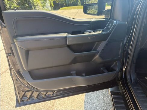 Used 2022 Ford F150 XLT w/ Equipment Group 302A High AWD/4WD image 12