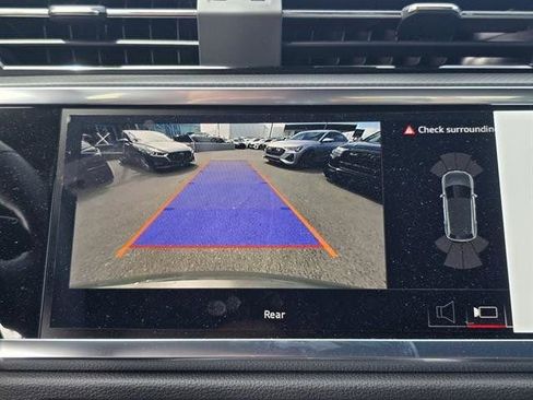 New 2025 Audi Q3 2.0T Premium image 6