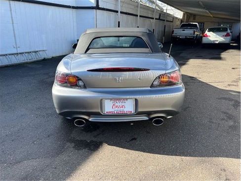 Used 2006 Honda S2000 image 6