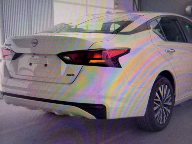 Certified 2025 Nissan Altima 2.5 SV AWD/4WD image 5