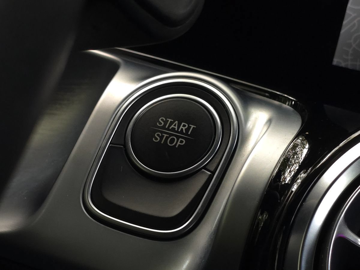 Used 2023 Mercedes-Benz EQB 300 4MATIC w/ Pinnacle Package image 53