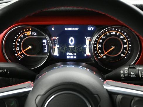 Used 2023 Jeep Wrangler Unlimited Rubicon w/ Cold Weather Group AWD/4WD image 8