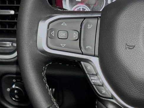 New 2026 RAM 1500 4x4 Crew Cab image 28