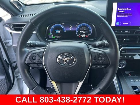 Used 2023 Toyota Venza Limited AWD/4WD image 15