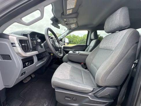 Used 2025 Ford F250 XLT w/ FX4 Off-Road Package AWD/4WD image 2