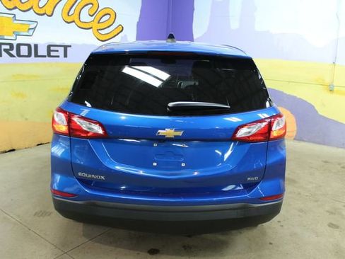 Used 2019 Chevrolet Equinox LS w/ LS Convenience Package image 7