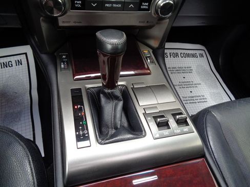Used 2014 Lexus GX 460 w/ Premium Package AWD/4WD image 11