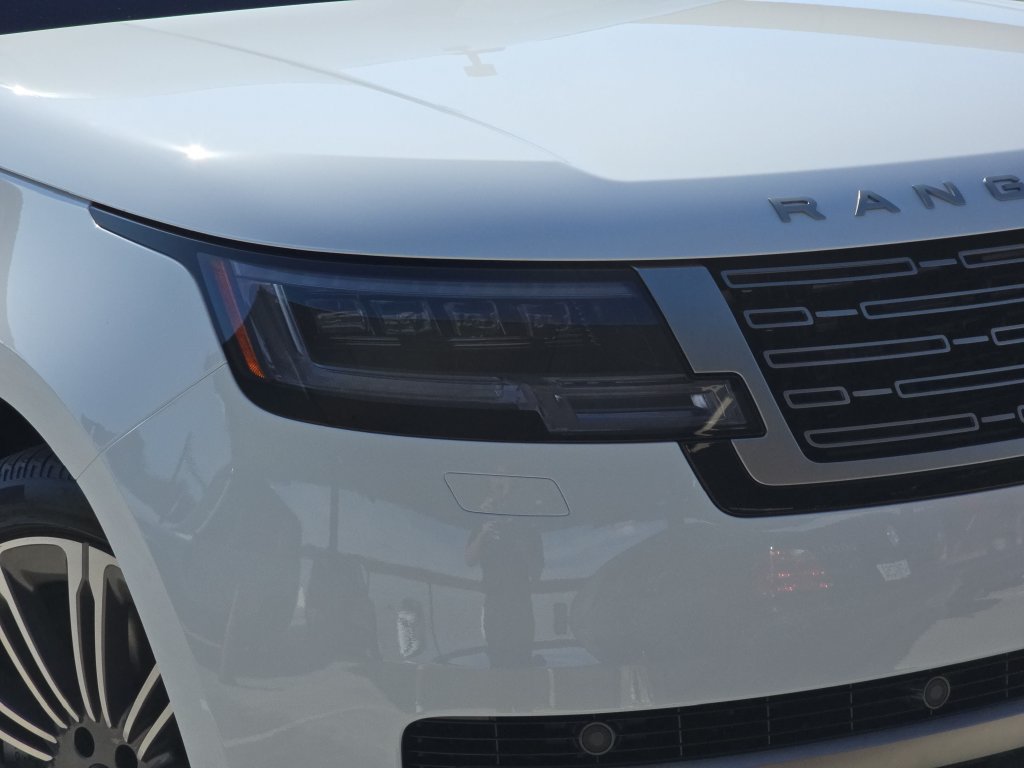 New 2027 Land Rover Range Rover SE AWD/4WD image 32