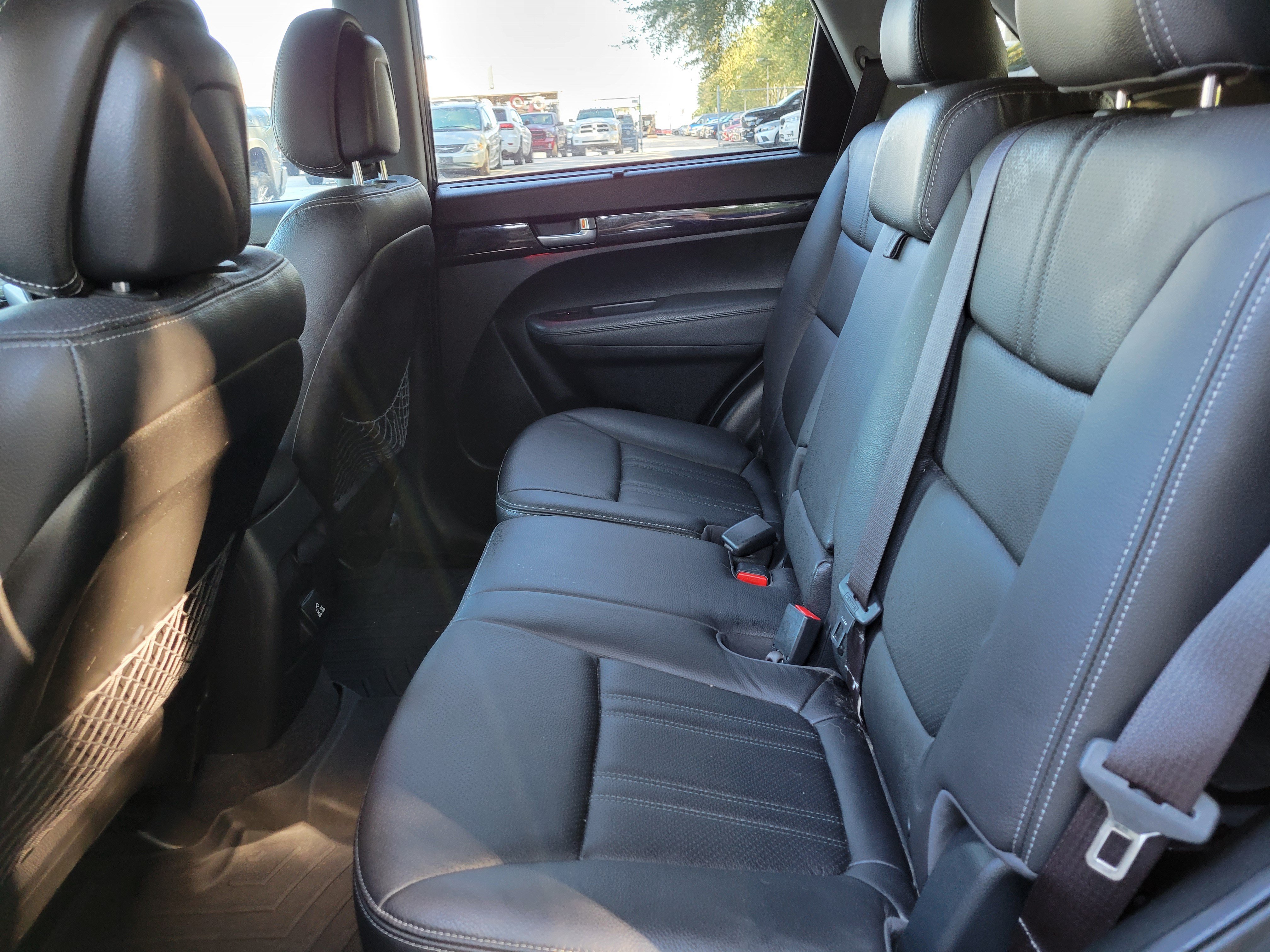 Used 2014 Kia Sorento EX w/ EX V6 Touring Package FWD image 10