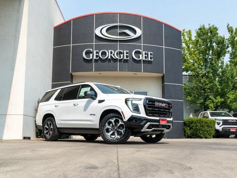 New 2026 GMC Yukon AT4 Ultimate AWD/4WD image 1