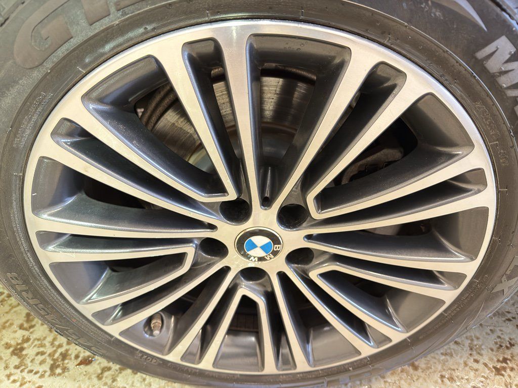 Used 2019 BMW 530i xDrive w/ Convenience Package AWD/4WD image 33